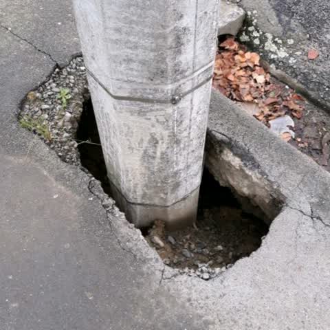 Roading/Streets, a report photo