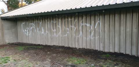 Graffiti, a report photo