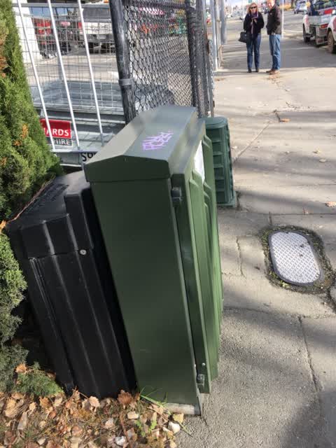 Graffiti, a report photo