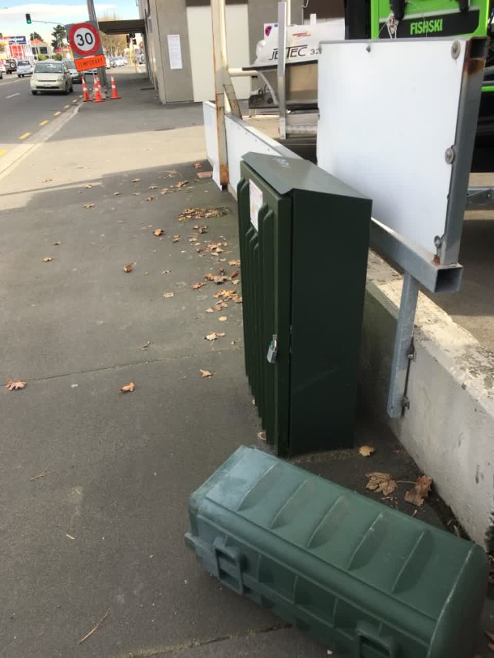The photograph attached to this rubbish/recycling report