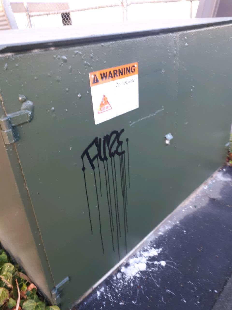 The photograph attached to this graffiti report