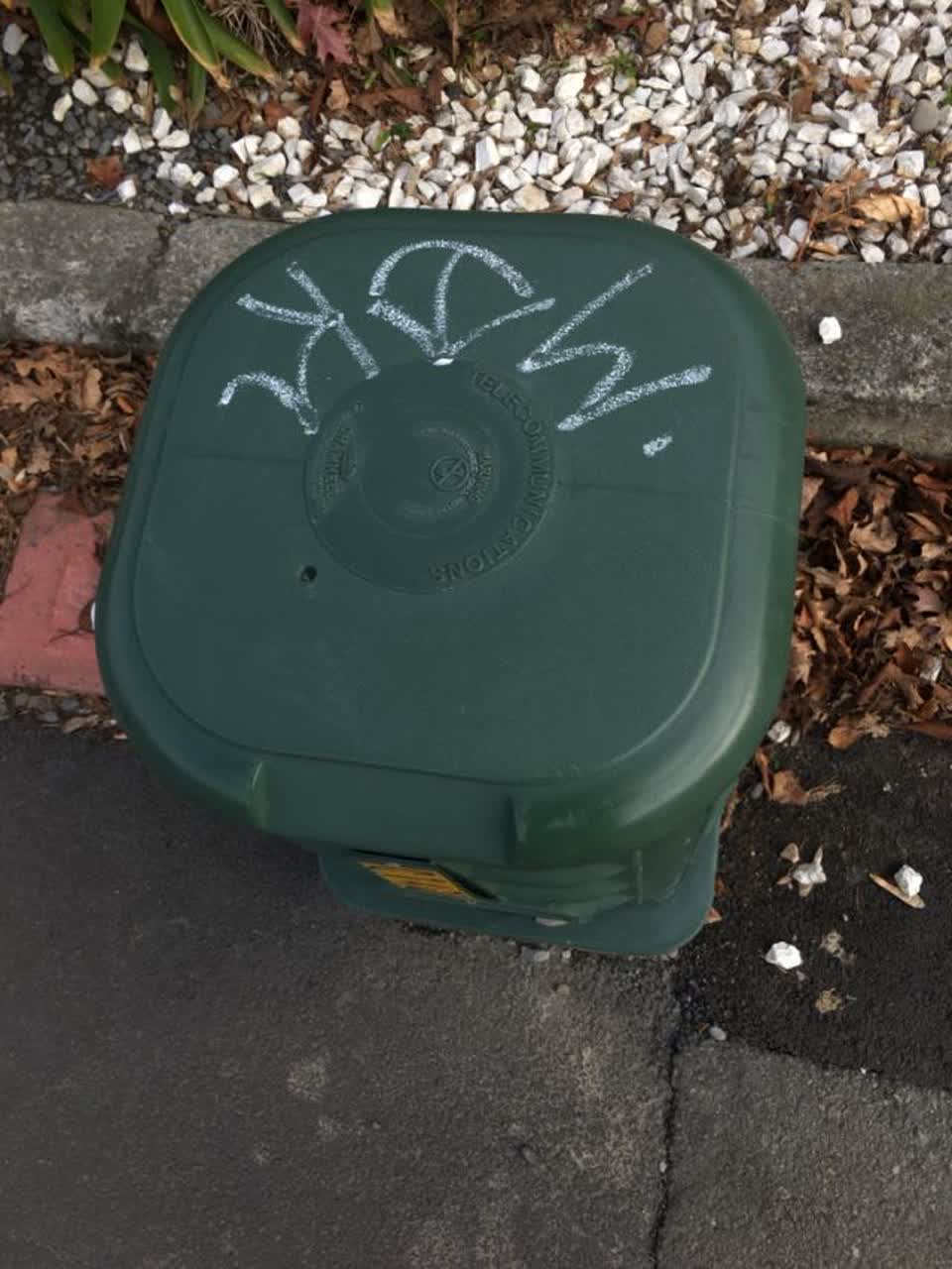 The photograph attached to this graffiti report