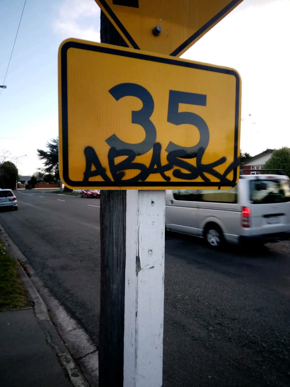 The photograph attached to this graffiti report