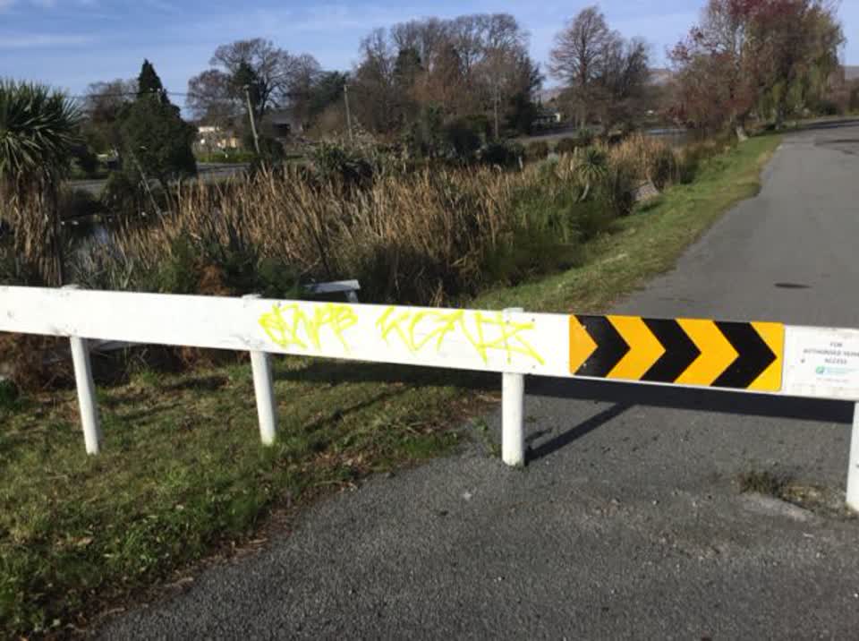 The photograph attached to this graffiti report