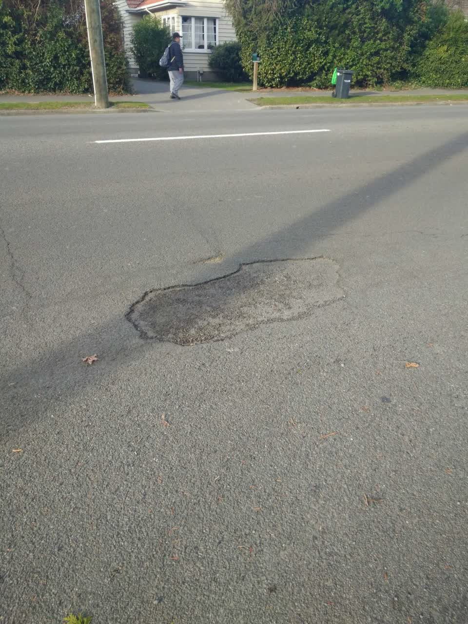 The photograph attached to this roading/streets report