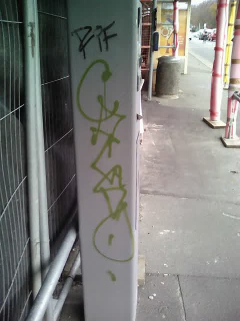 Graffiti, a report photo
