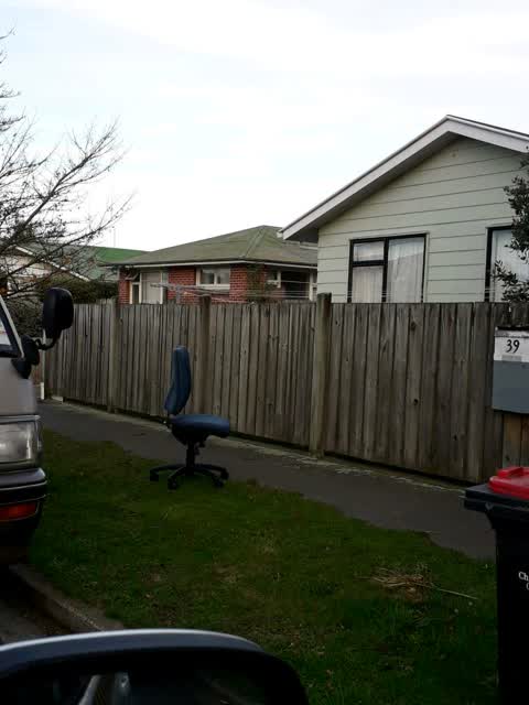Rubbish/Recycling, a report photo