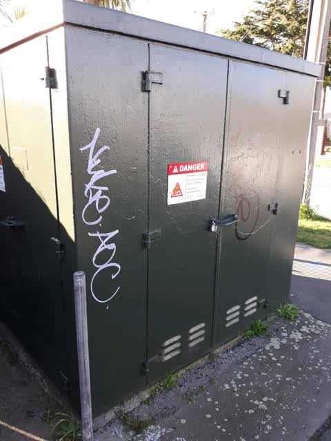 Graffiti, a report photo