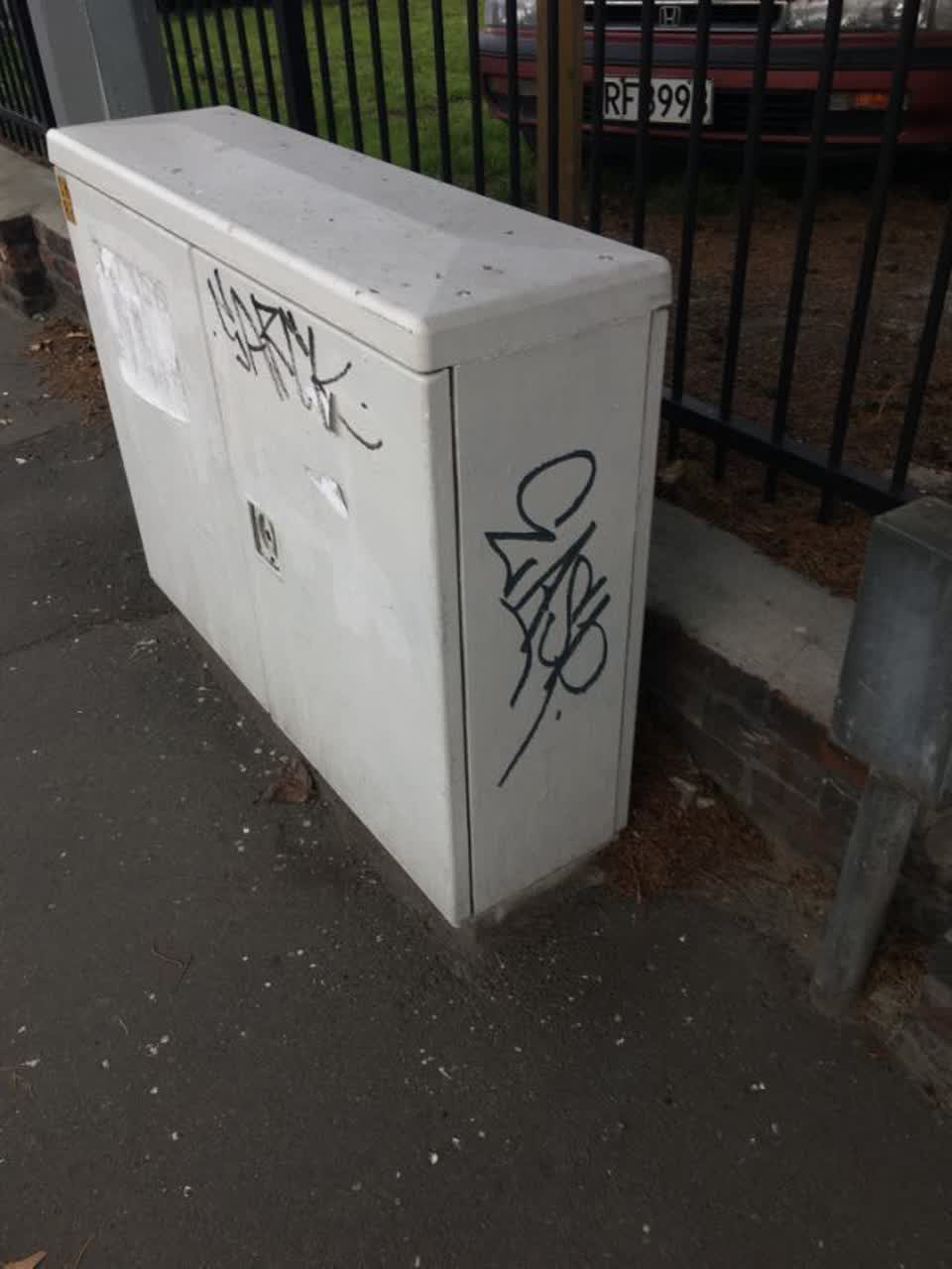 The photograph attached to this graffiti report