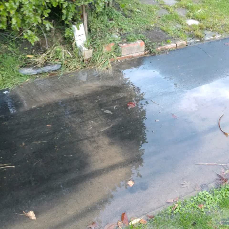 The photograph attached to this water supply report