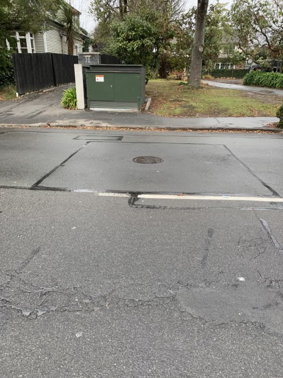The photograph attached to this roading/streets report