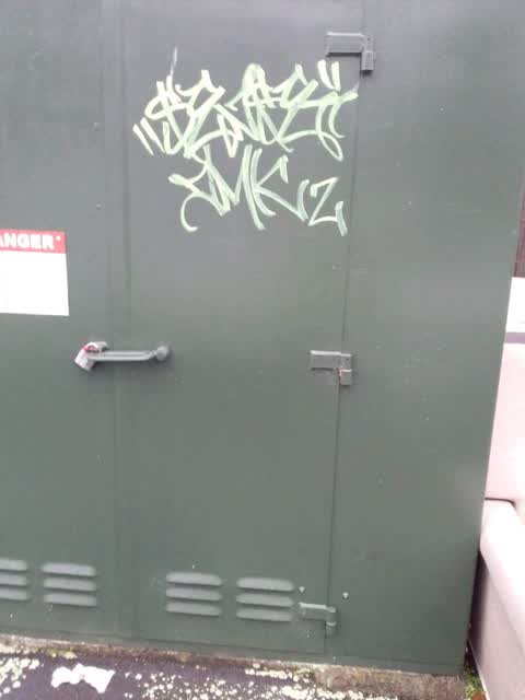 Graffiti, a report photo