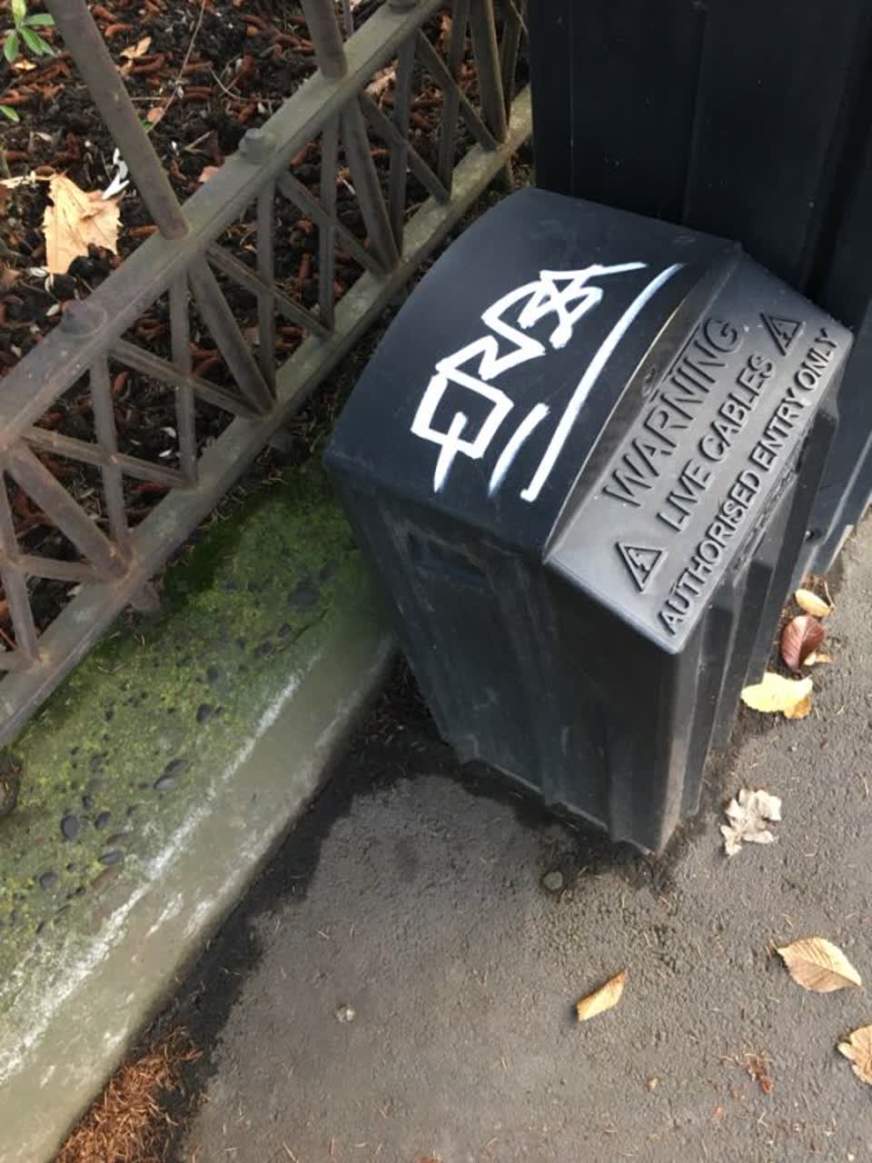 The photograph attached to this graffiti report