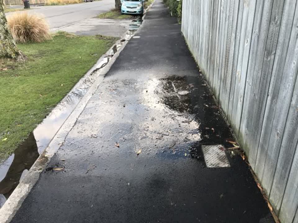 The photograph attached to this water supply report