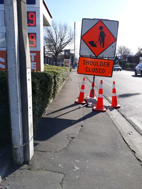 Roading/Streets, a report photo