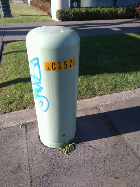 Graffiti, a report photo
