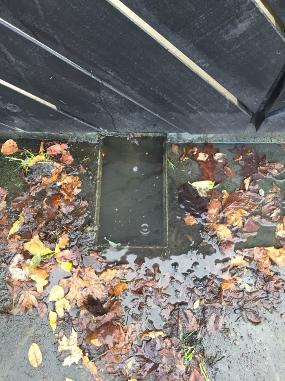 The photograph attached to this water supply report