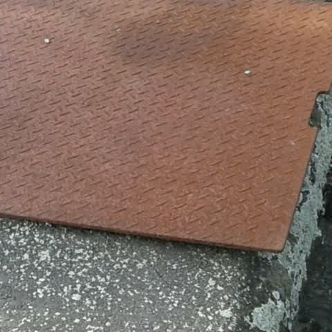 Roading/Streets, a report photo