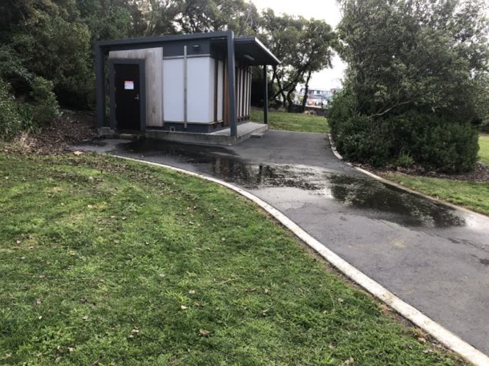 The photograph attached to this water supply report