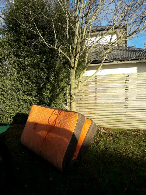 Rubbish/Recycling, a report photo