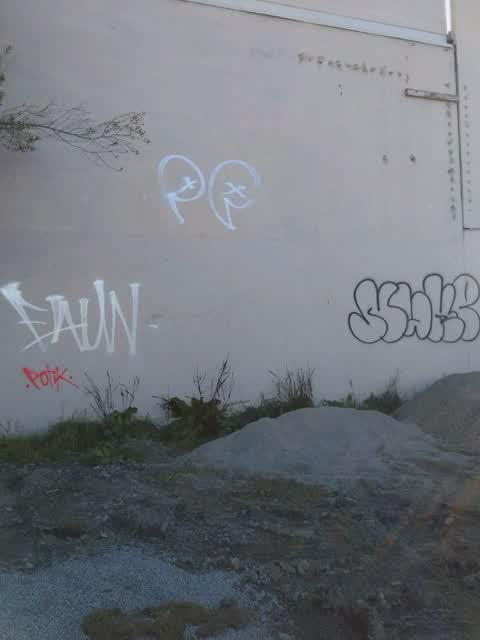 Graffiti, a report photo
