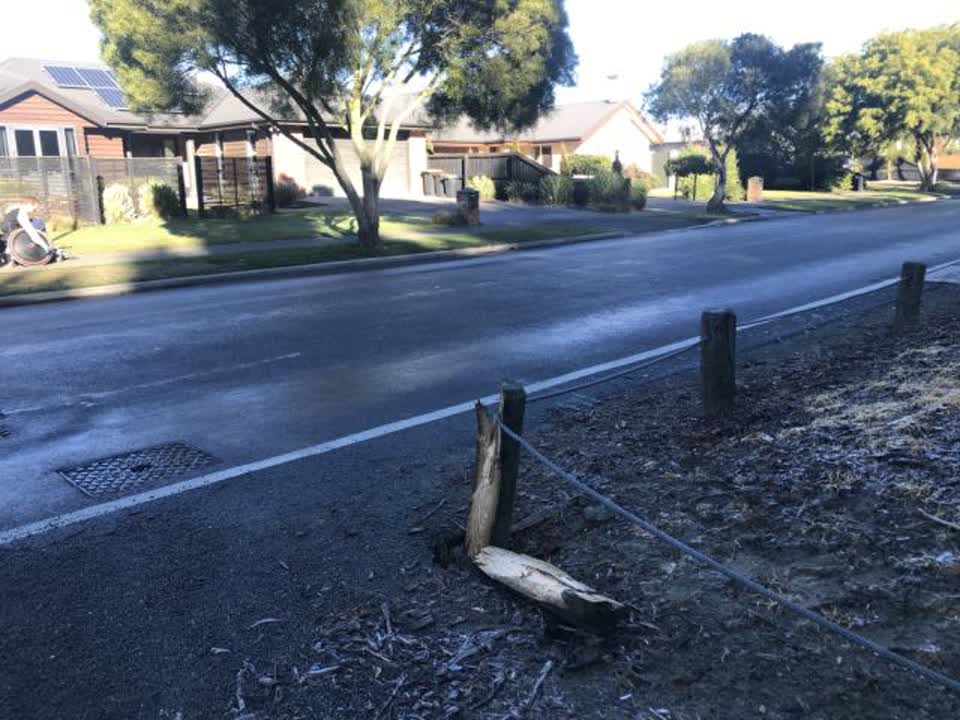 The photograph attached to this roading/streets report