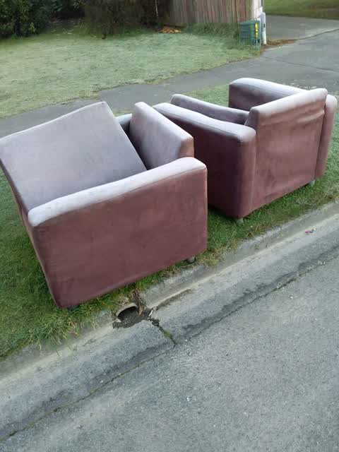 Rubbish/Recycling, a report photo