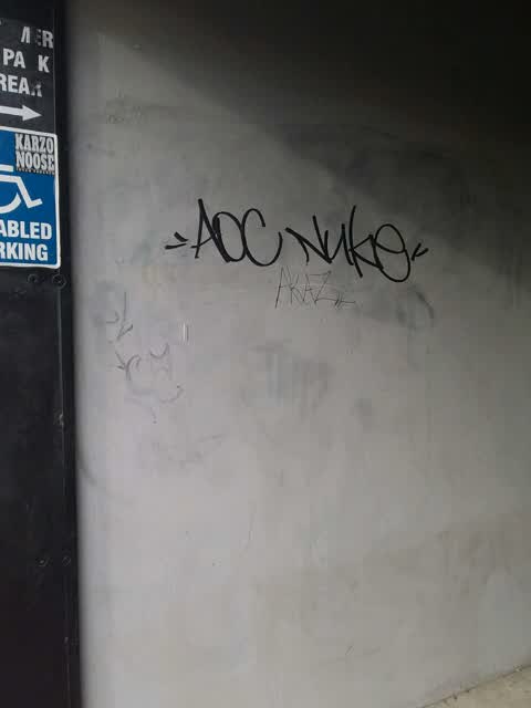 Graffiti, a report photo