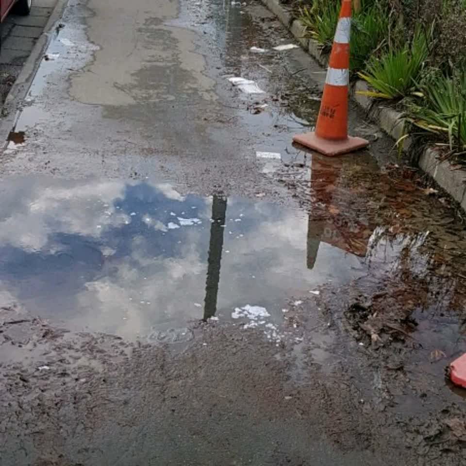 The photograph attached to this water supply report