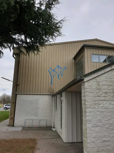 Graffiti, a report photo