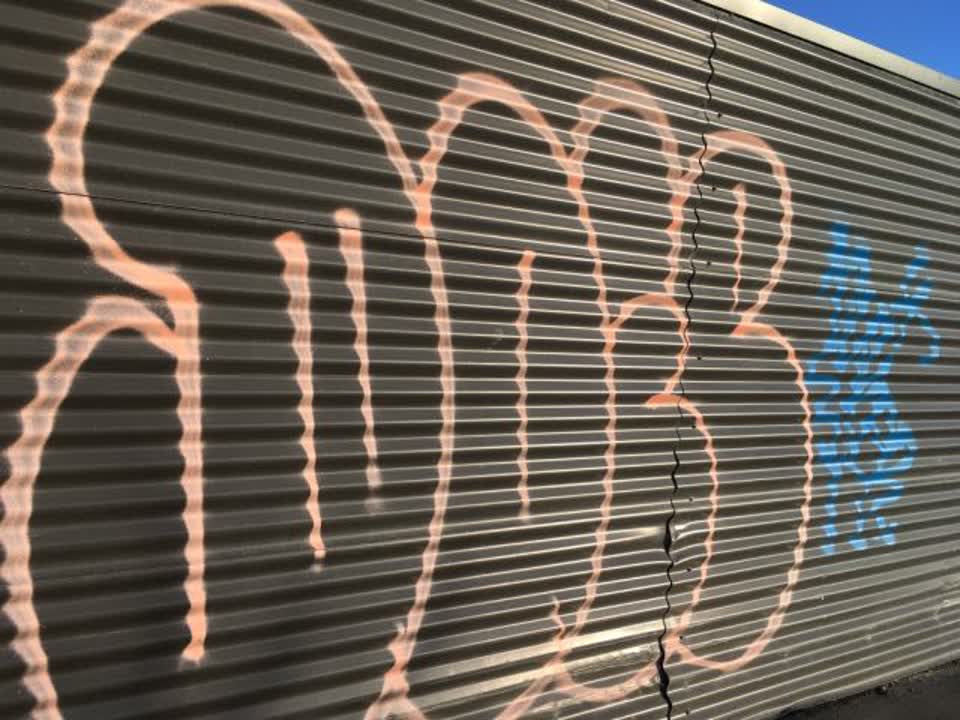 The photograph attached to this graffiti report
