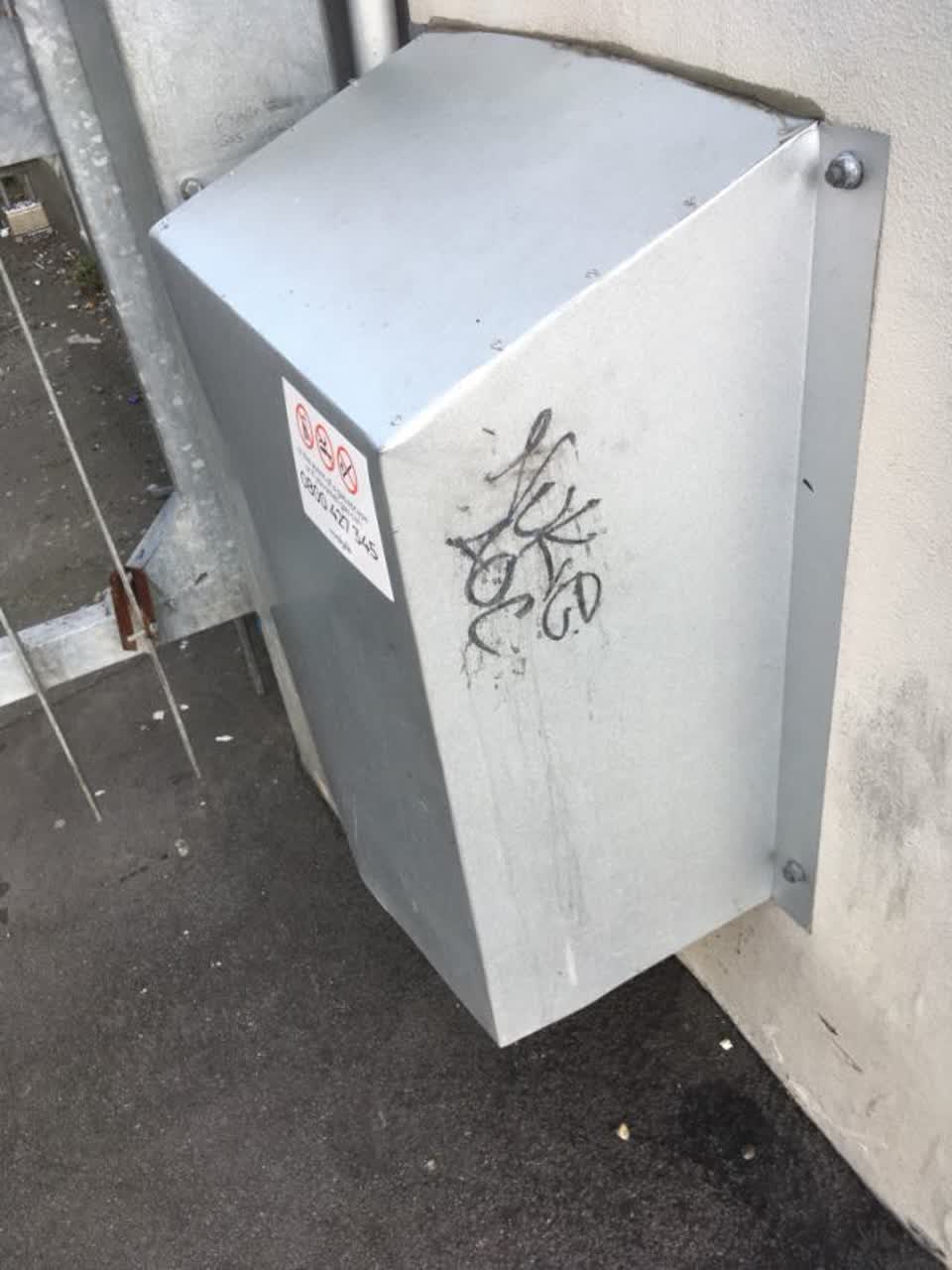 The photograph attached to this graffiti report