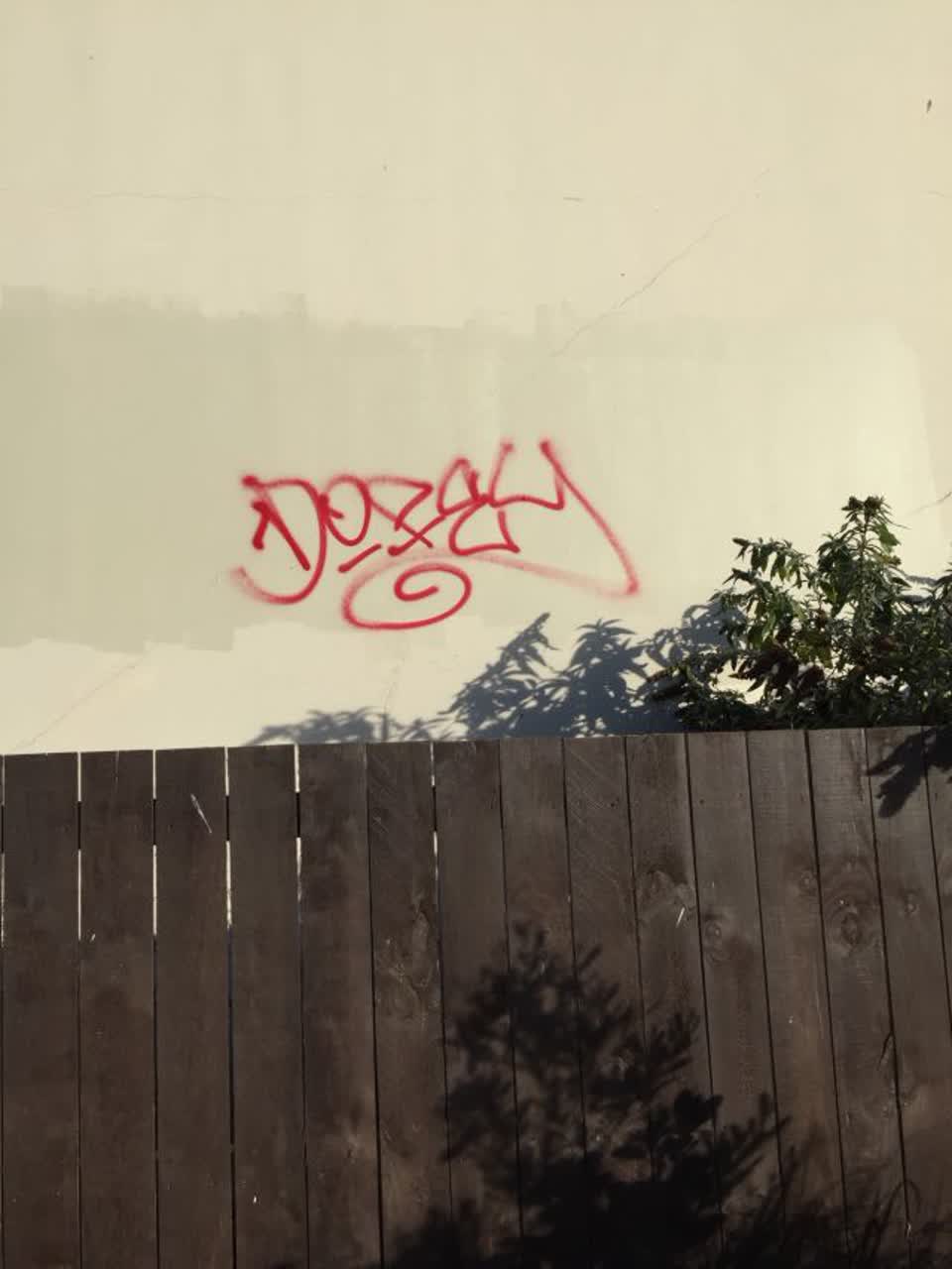 The photograph attached to this graffiti report