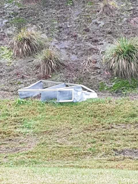 Rubbish/Recycling, a report photo