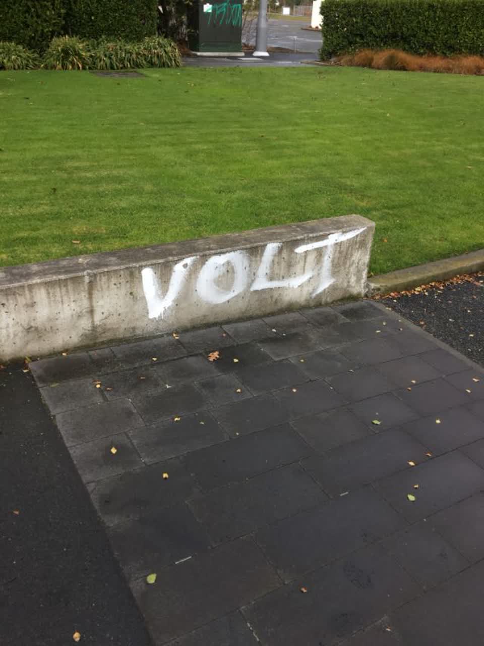 The photograph attached to this graffiti report