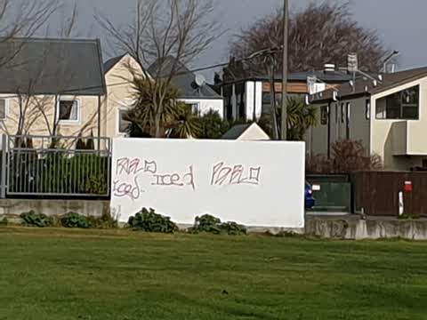Graffiti, a report photo