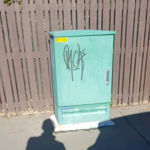 Graffiti, a report photo