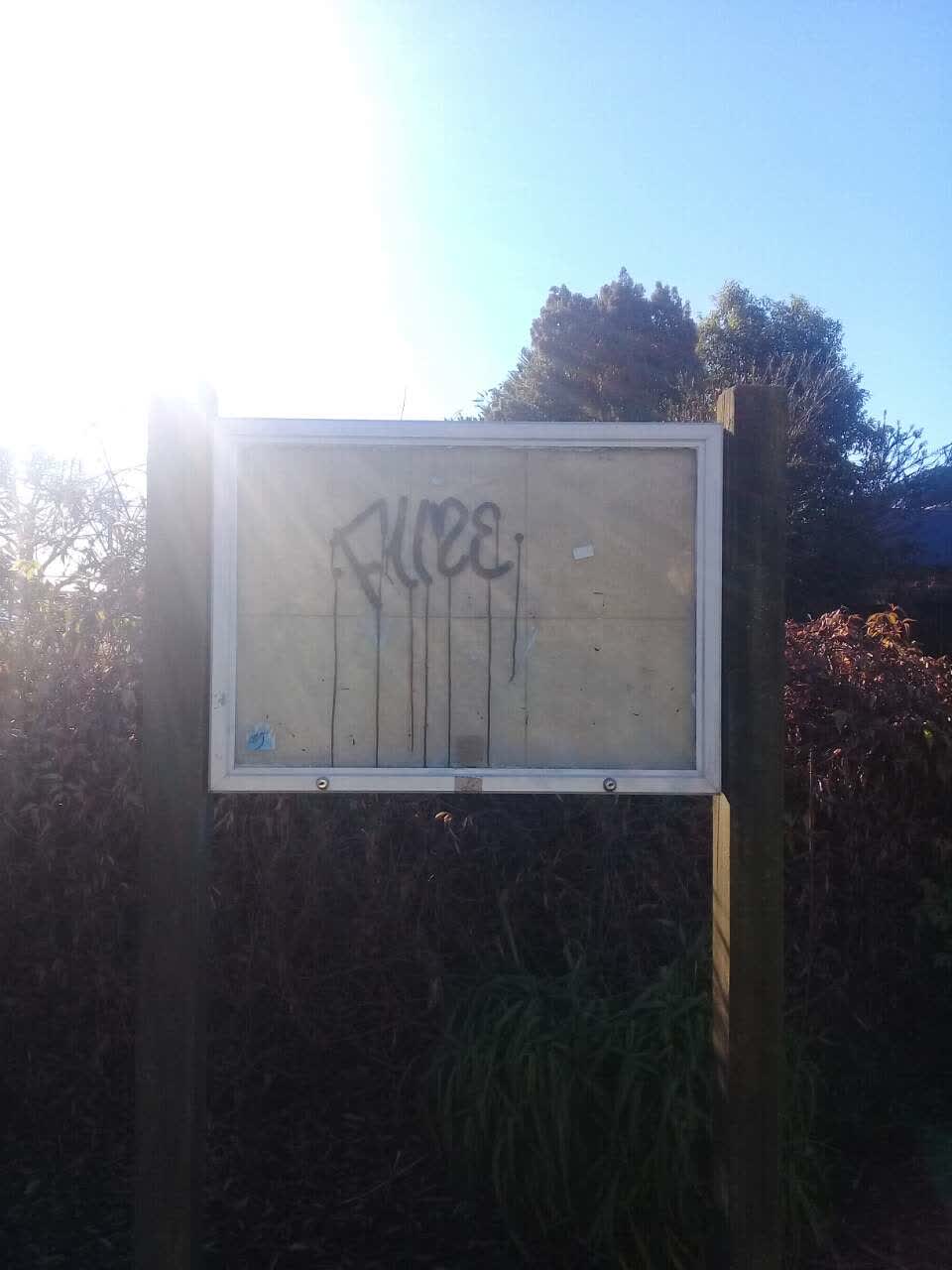 The photograph attached to this graffiti report
