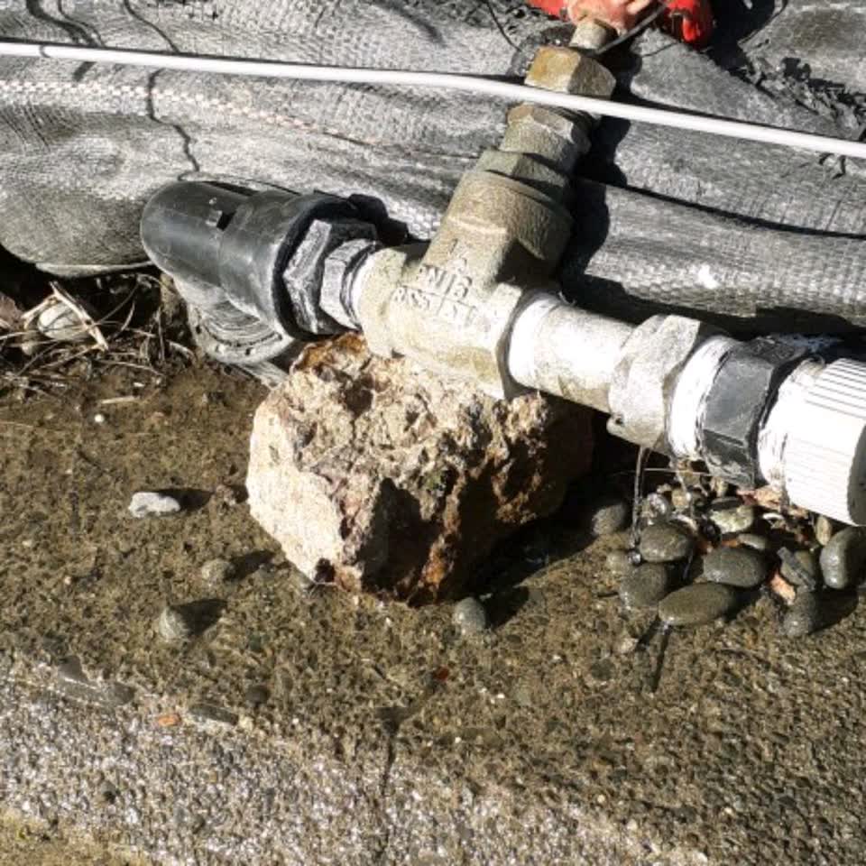The photograph attached to this water supply report