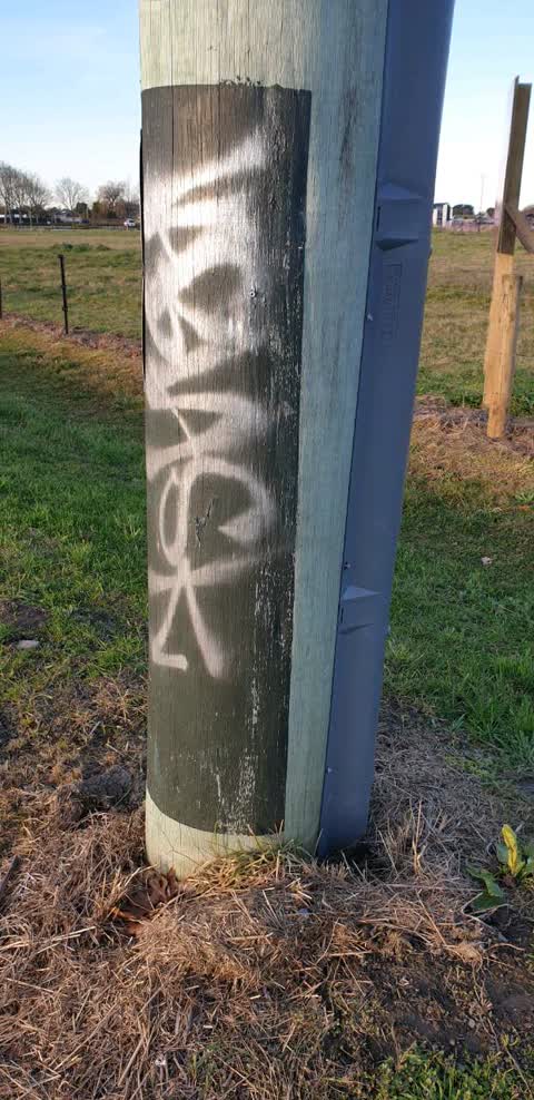 Graffiti, a report photo