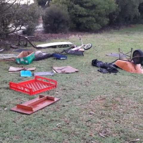 Rubbish/Recycling, a report photo