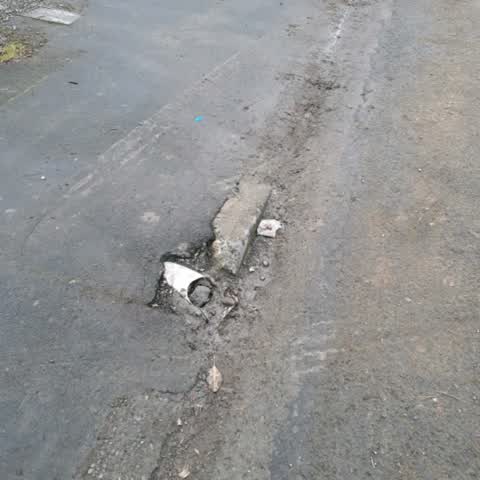 Roading/Streets, a report photo