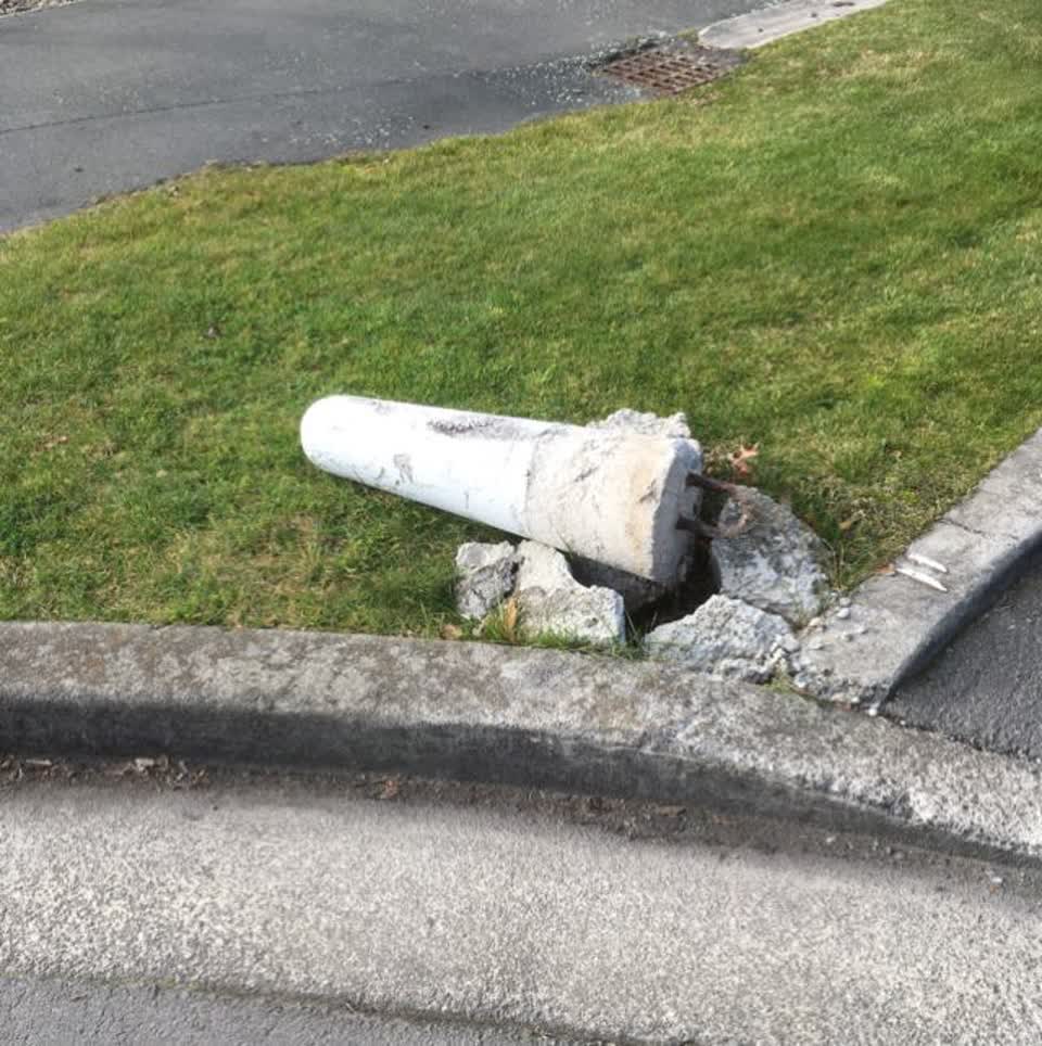 The photograph attached to this roading/streets report