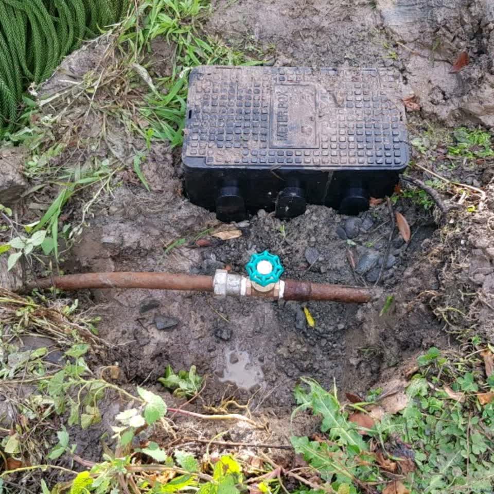 The photograph attached to this water supply report