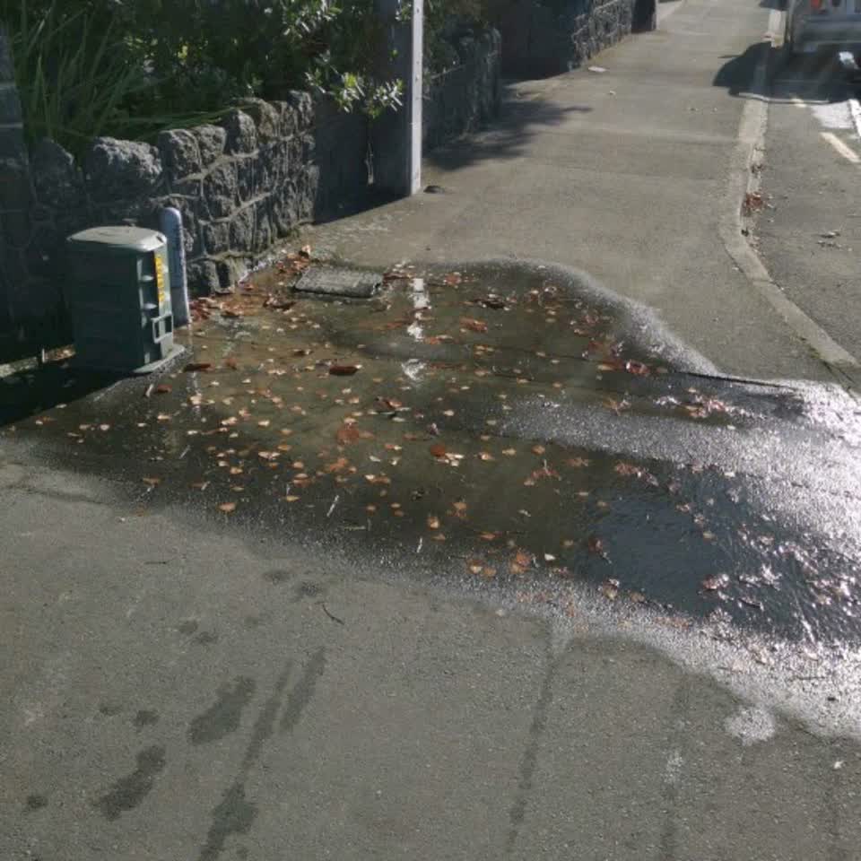 The photograph attached to this water supply report