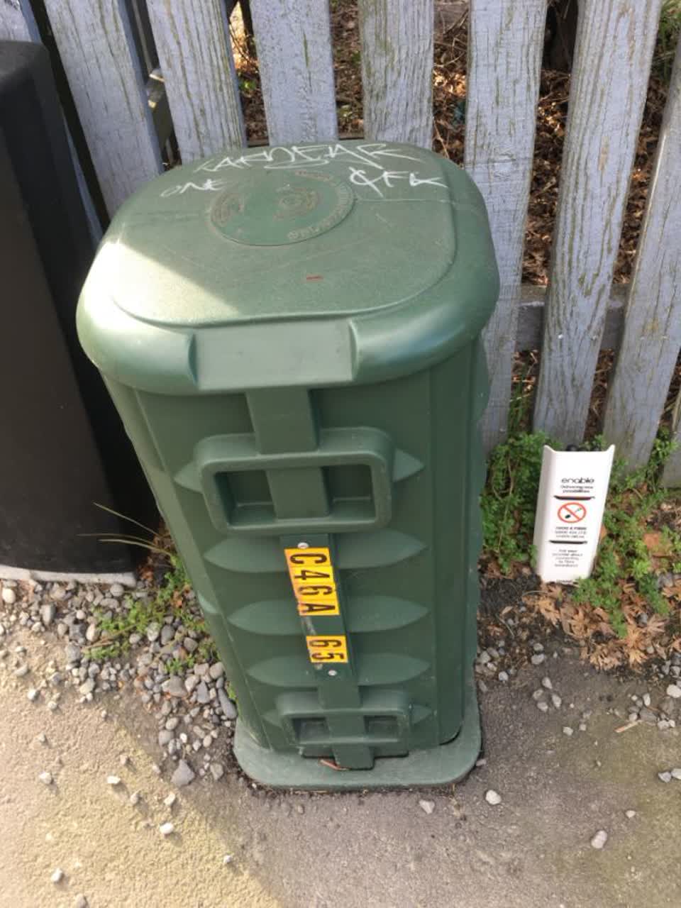 The photograph attached to this graffiti report