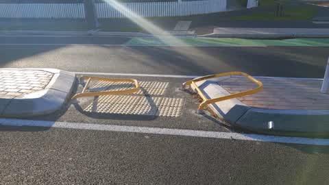 Roading/Streets, a report photo