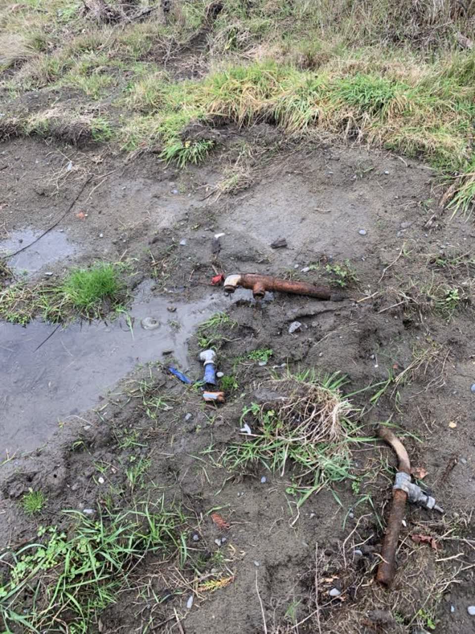 The photograph attached to this water supply report