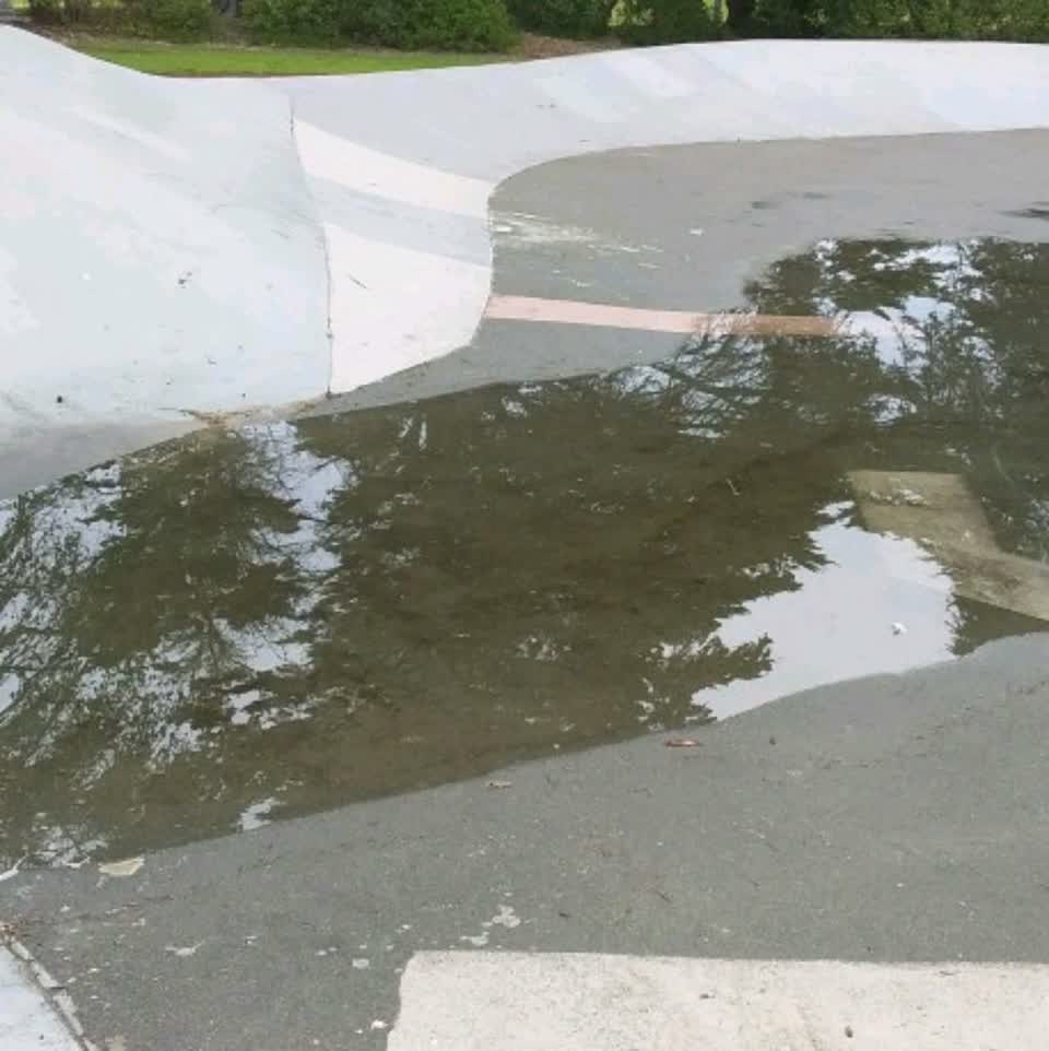 The photograph attached to this flooding report