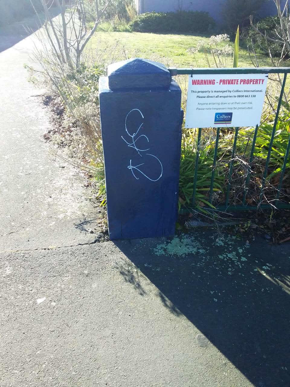 The photograph attached to this graffiti report